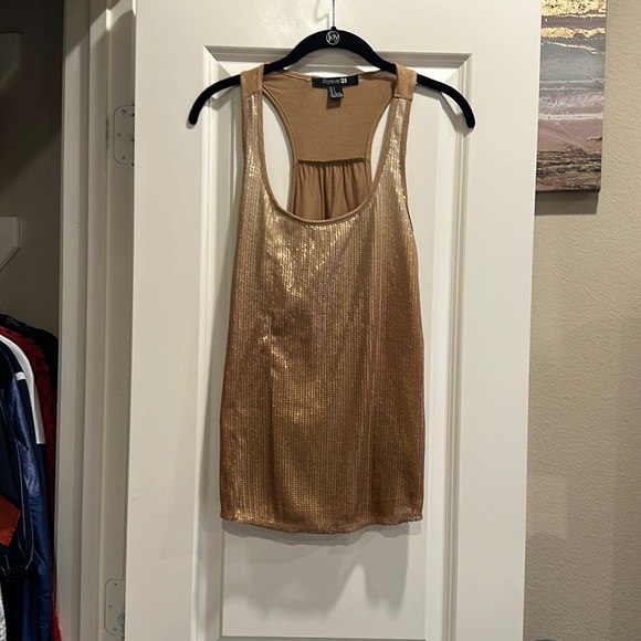 Forever 21 Tops - Forever 21 ombré gold tank top